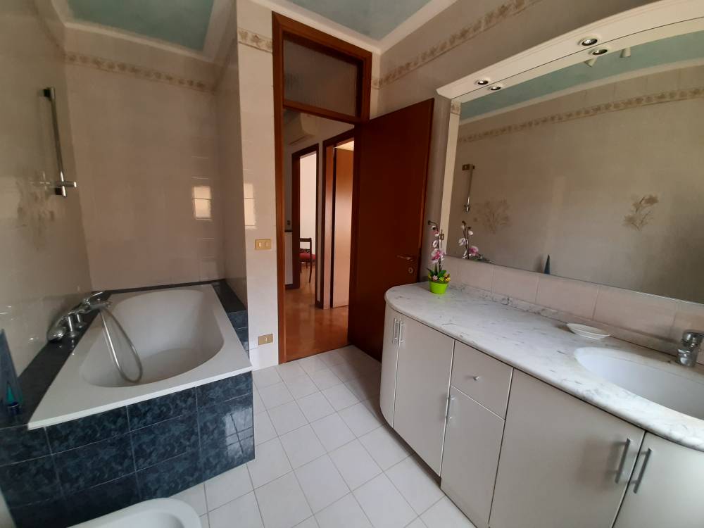 bagno - Appartamento 3 camere a MUSILE DI PIAVE in vendita - Rif.: 2376