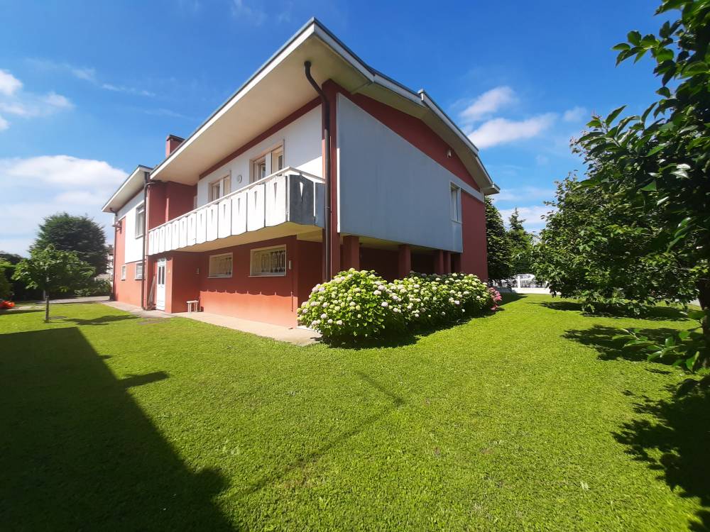 Esterno retro - Casa singola a MUSILE DI PIAVE zona CENTRO in vendita - Rif.: 2419