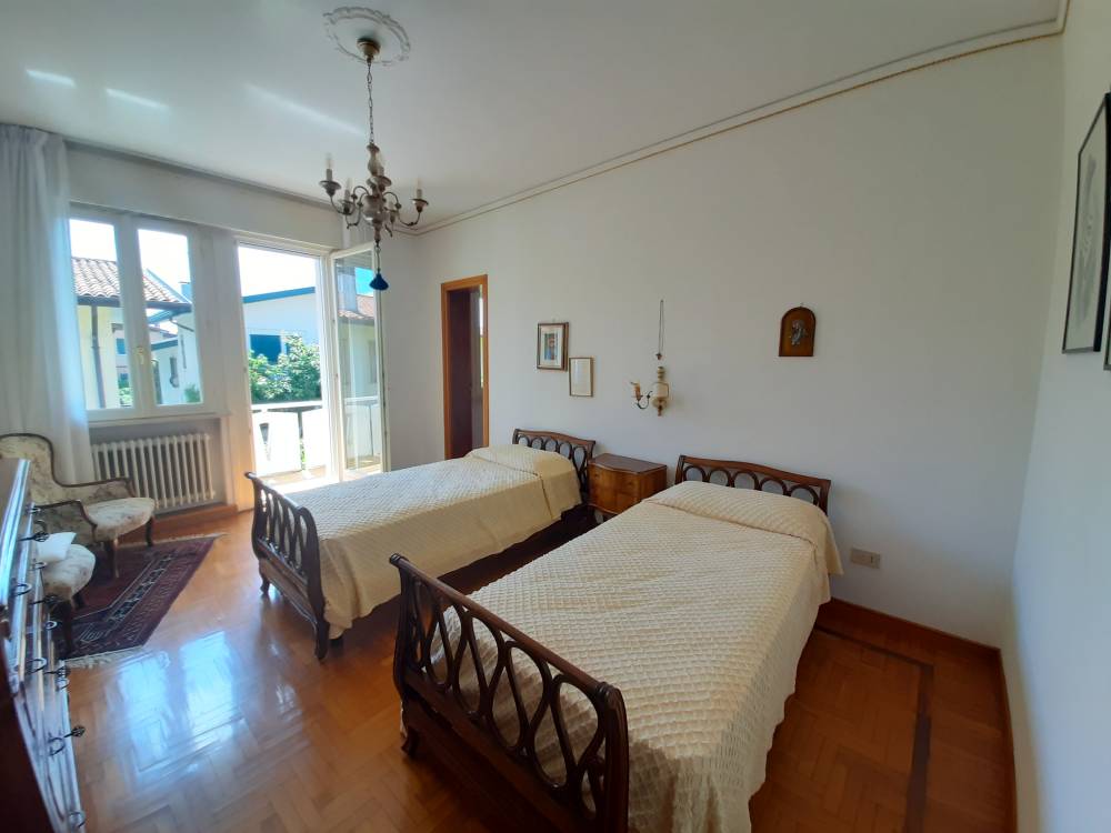 camera matrimoniale con guardaroba - Casa singola a MUSILE DI PIAVE zona CENTRO in vendita - Rif.: 2419