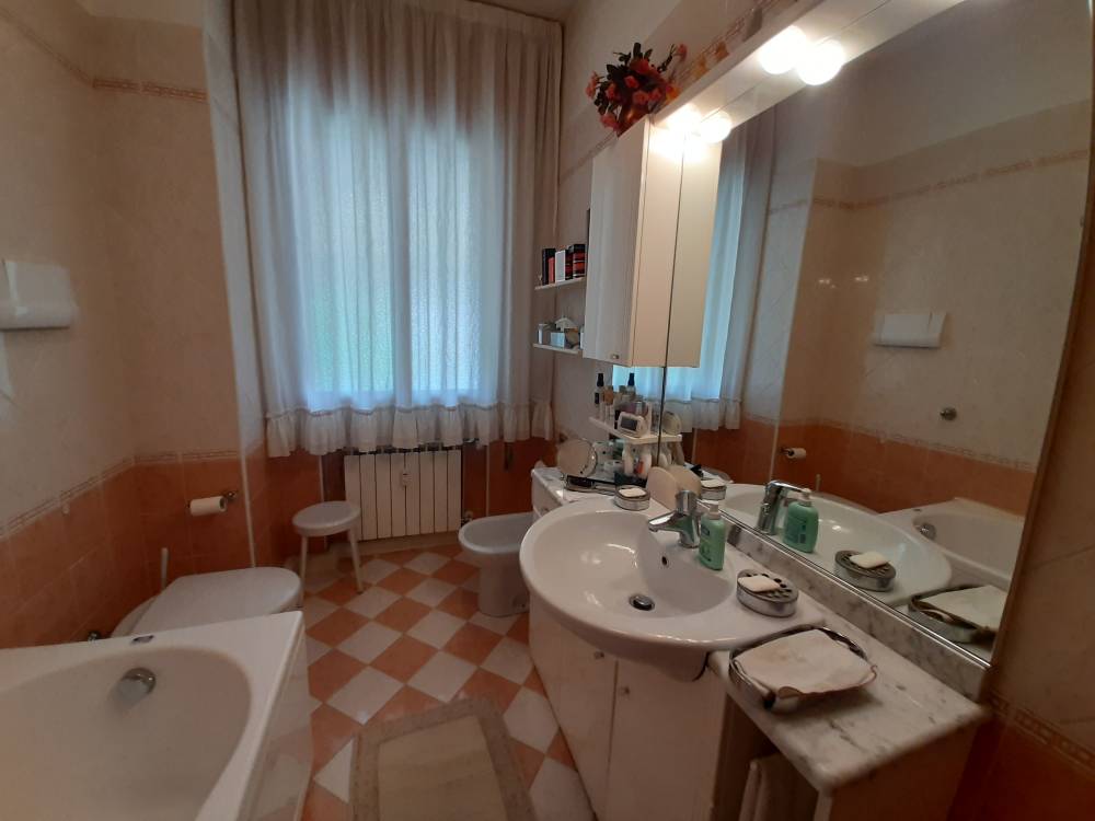 bagno - Appartamento 3 camere a SAN DONA' DI PIAVE in vendita - Rif.: 2369