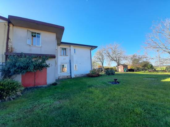 ESTERNO - Bivilla SAN DONA' DI PIAVE zona LOCALITA' PALAZZETTO in vendita - Rif.: 2449