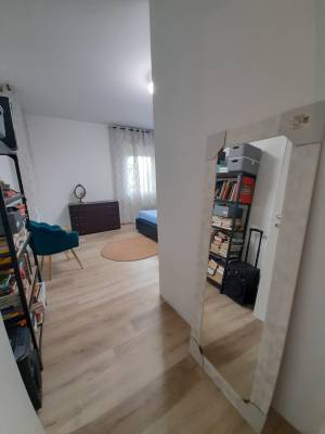 camera con guardaroba - Bivilla NOVENTA DI PIAVE zona CENTRO in vendita - Rif.: 2424